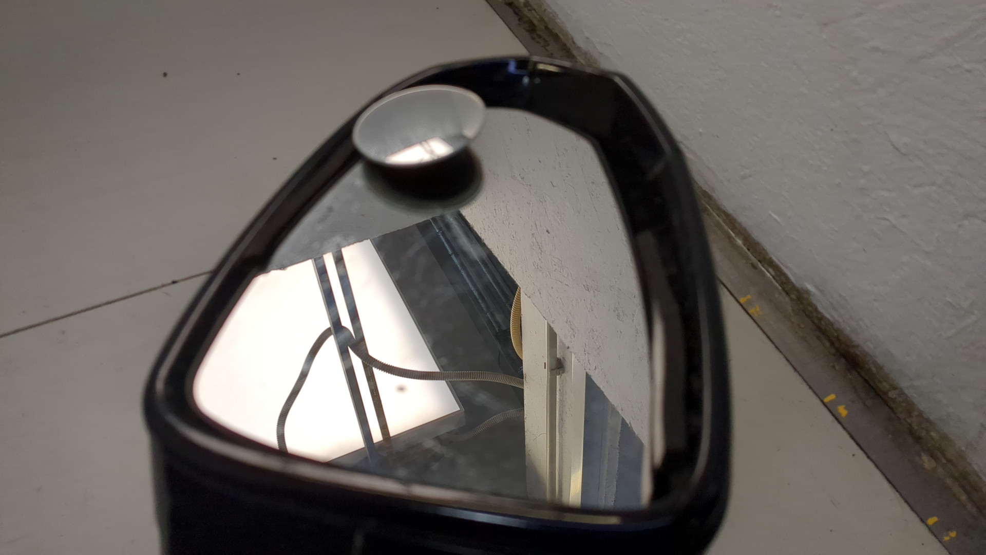 Зеркало левое электрическое