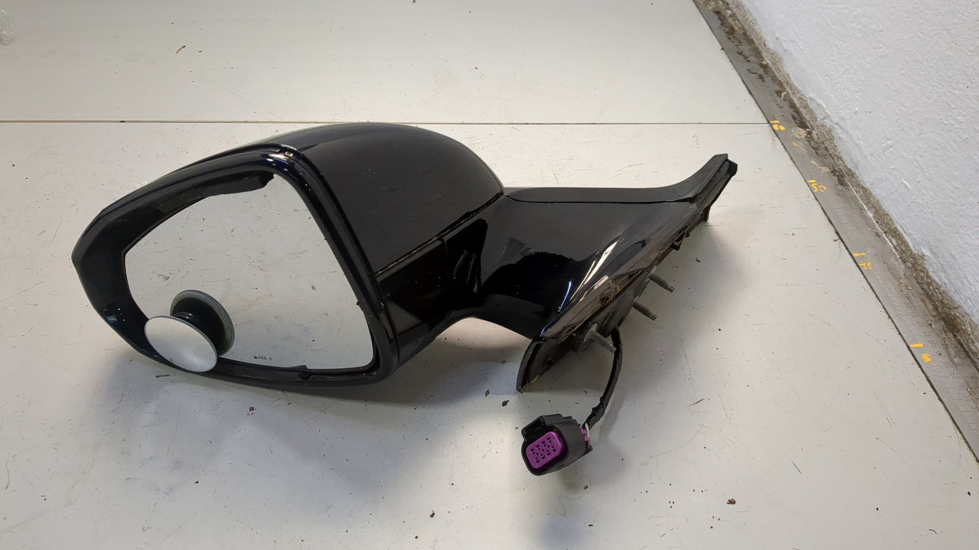 Зеркало левое электрическое