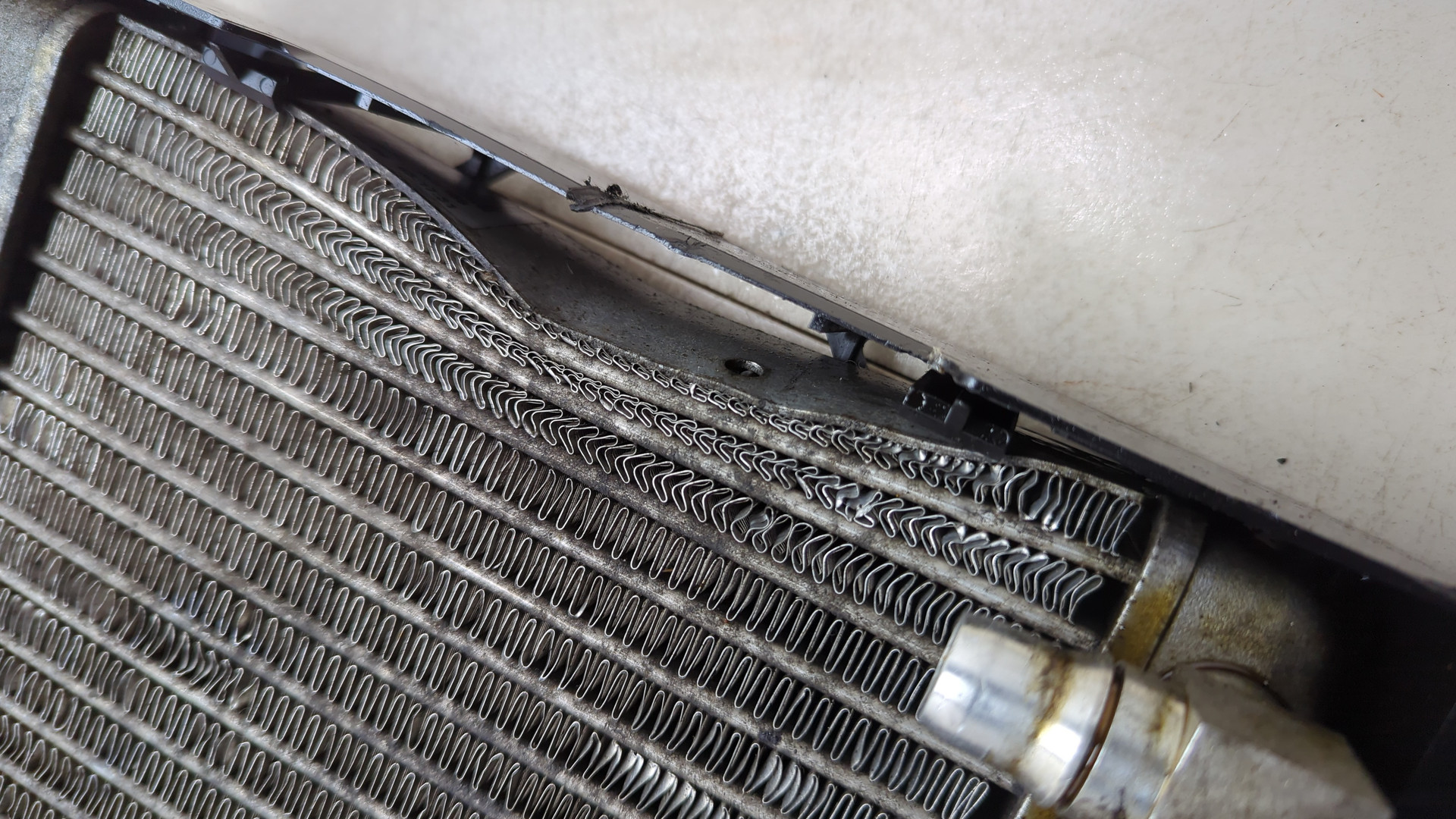 Радиатор масляный (теплообменник)