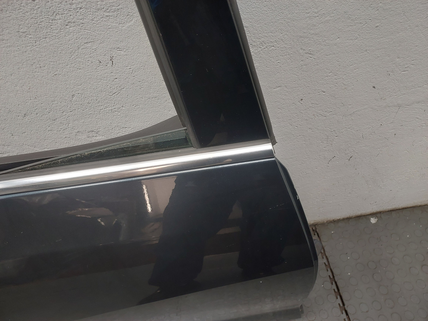 Дверь задняя правая