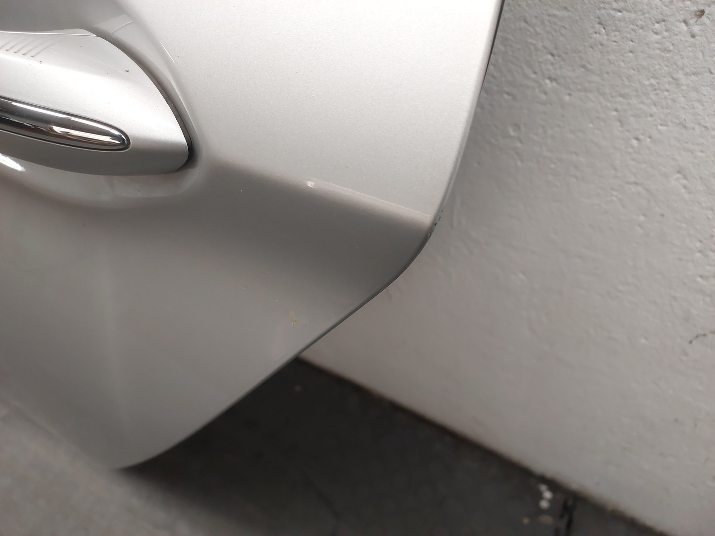 Дверь задняя левая