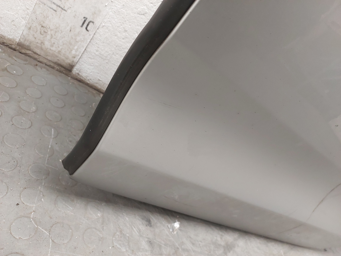 Дверь задняя левая