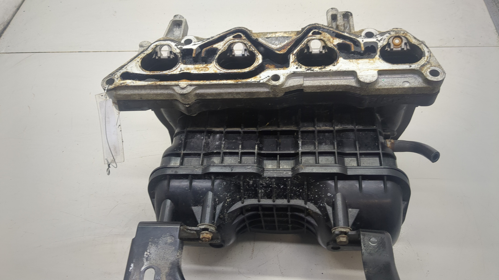 Коллектор впускной