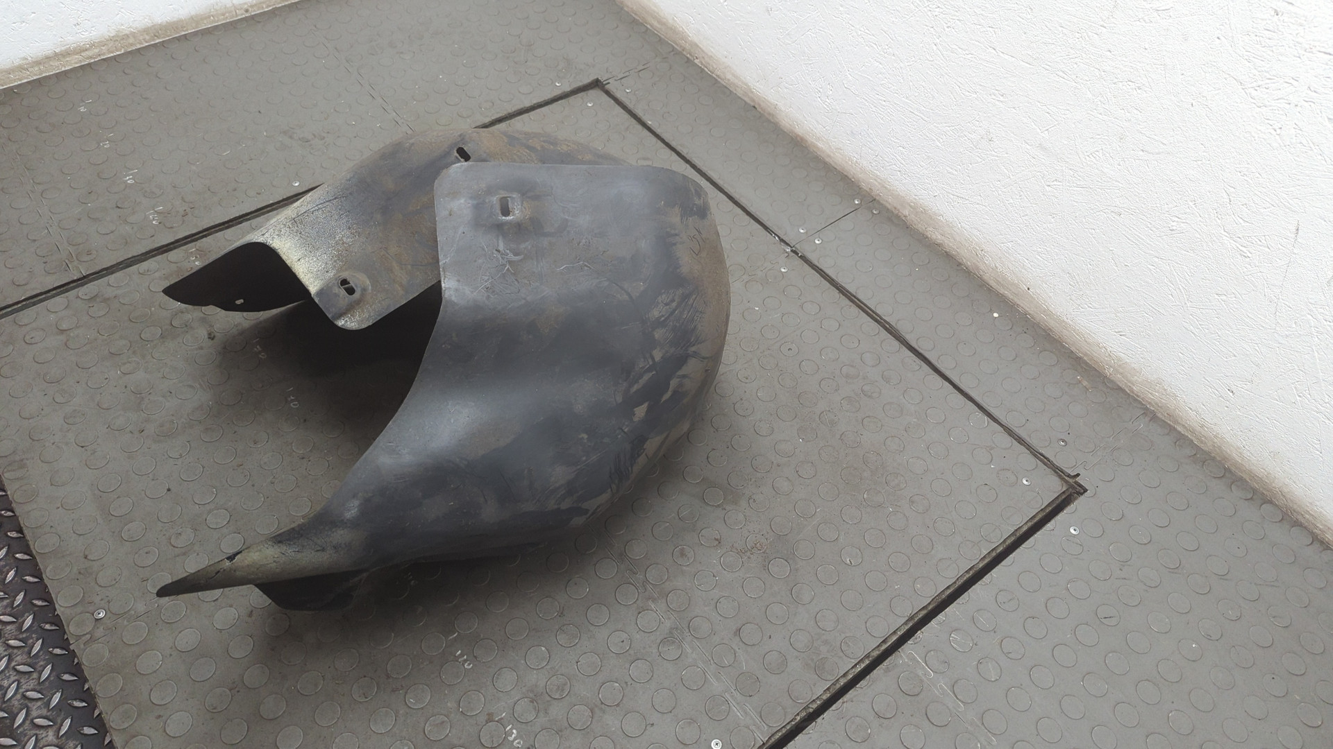 Локер задний левый