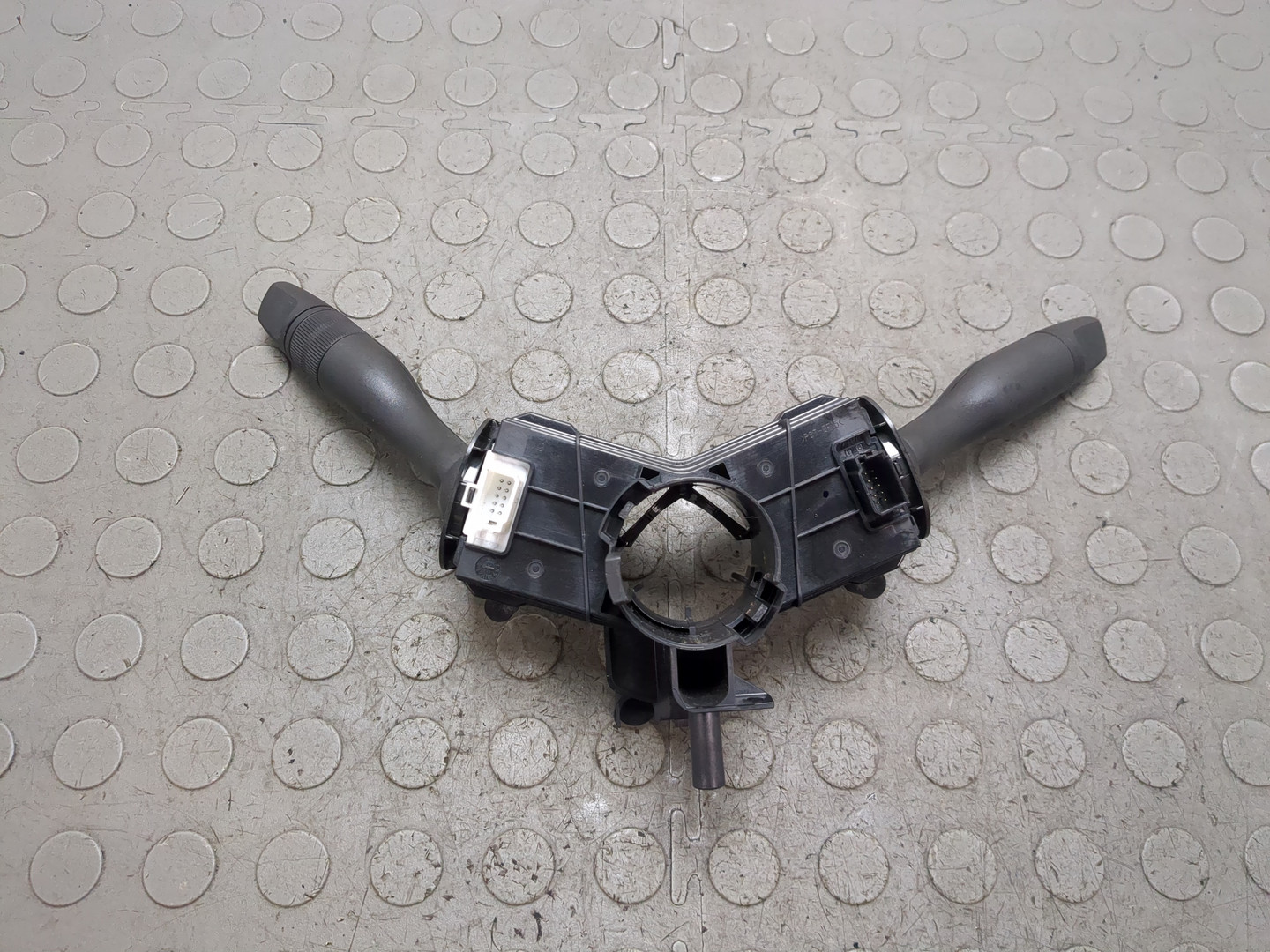 Переключатель подрулевой