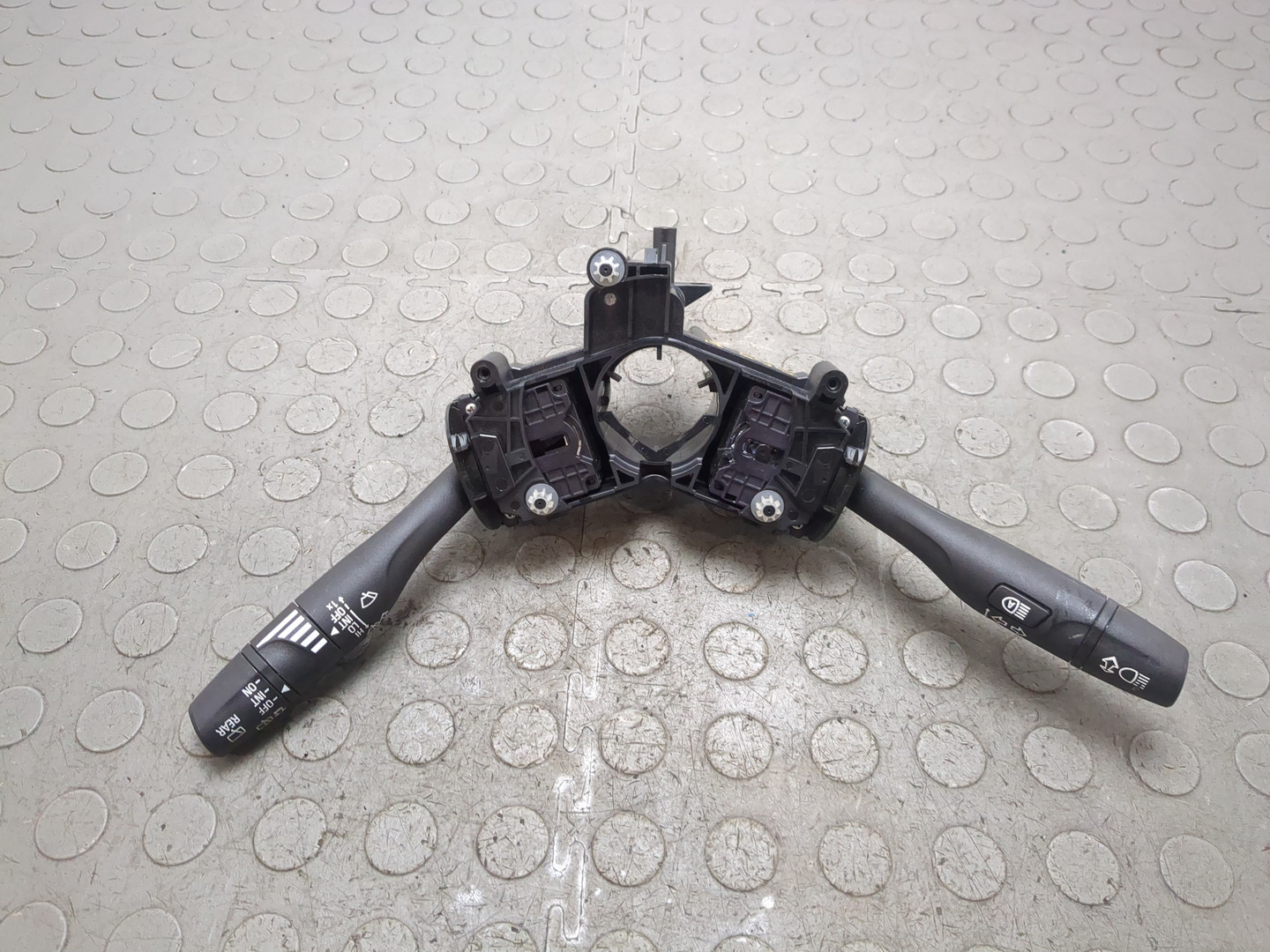 Переключатель подрулевой