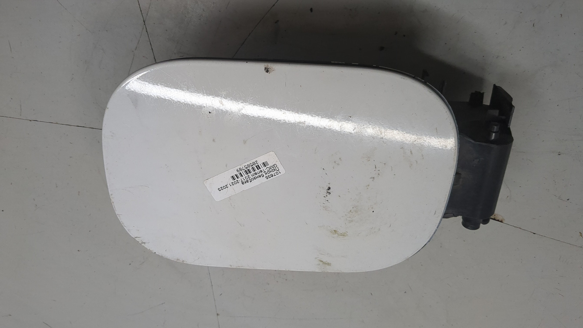 Лючок бензобака