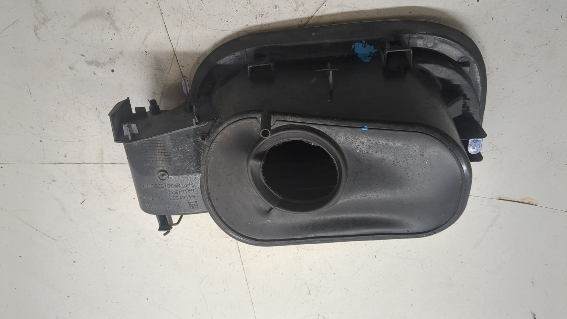 Лючок бензобака