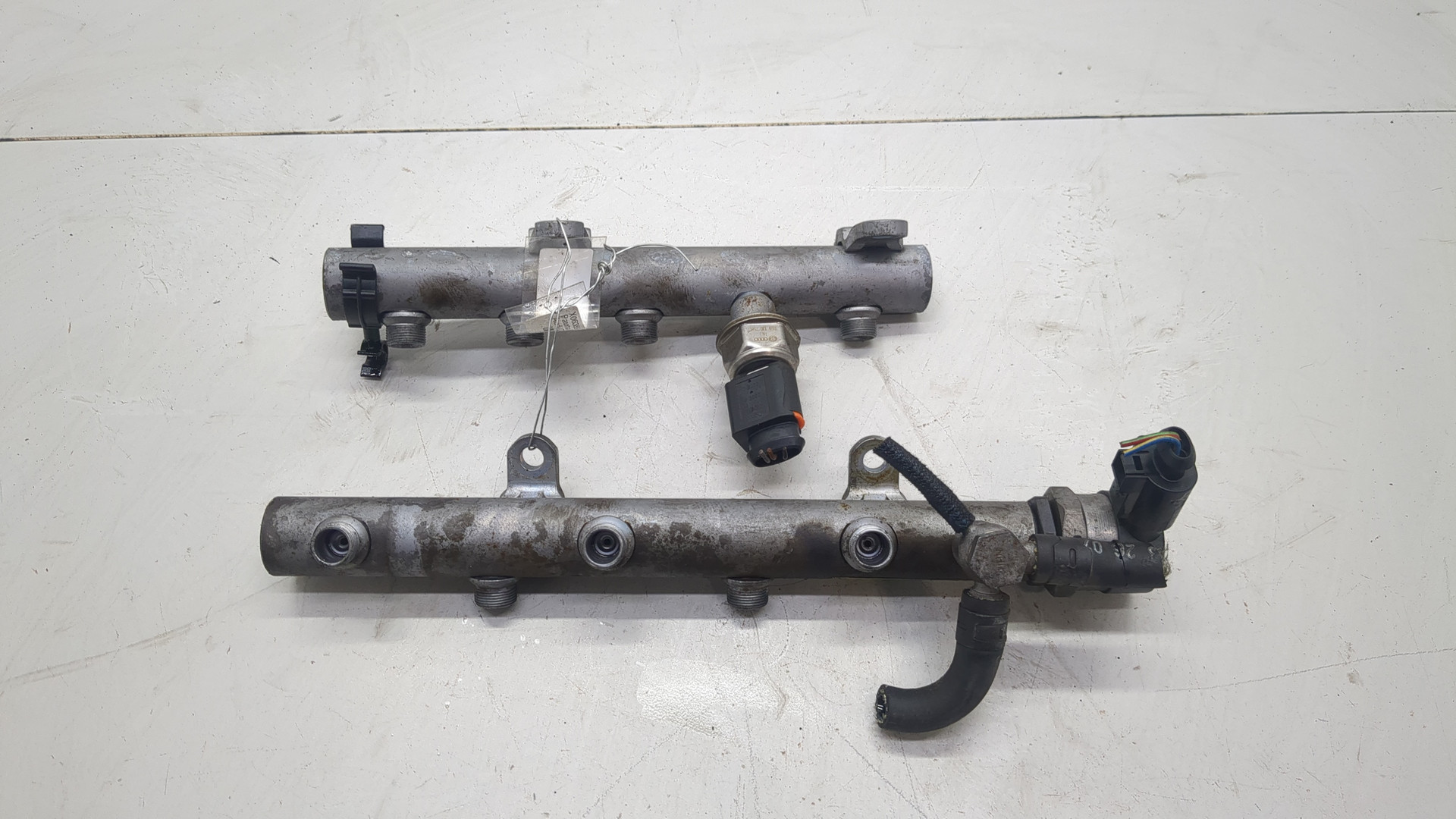 Рейка топливная (рампа)