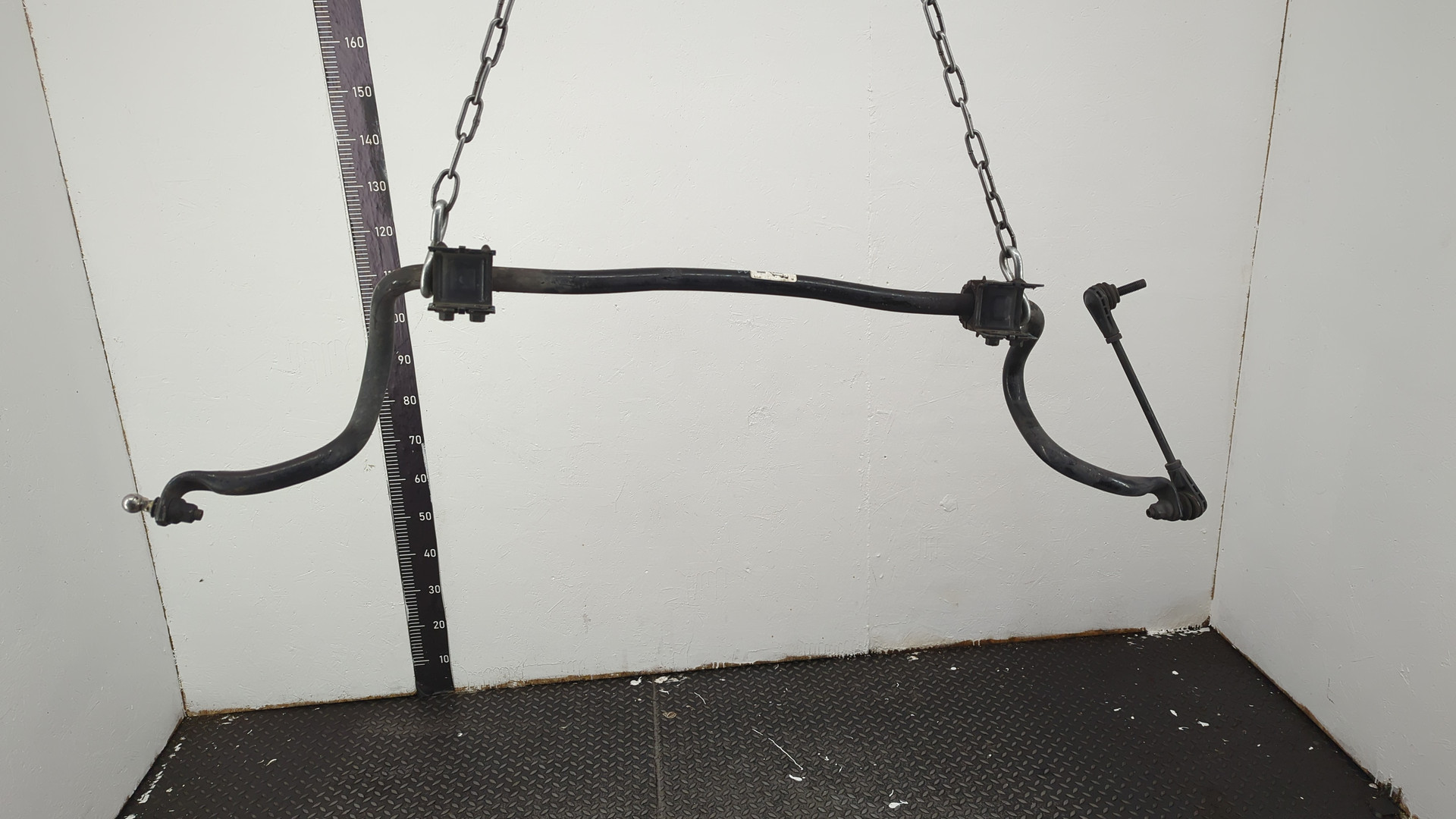 Стабилизатор передний