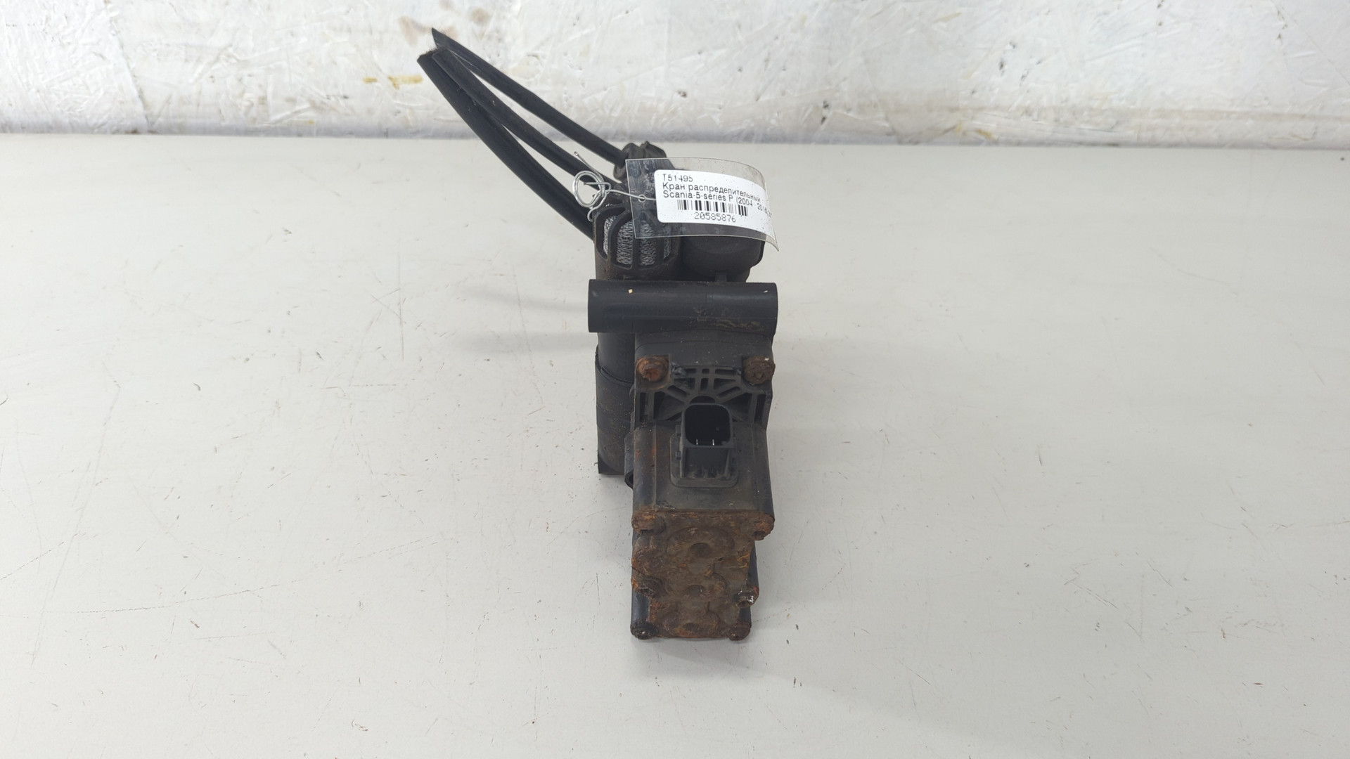 Кран уровня пола