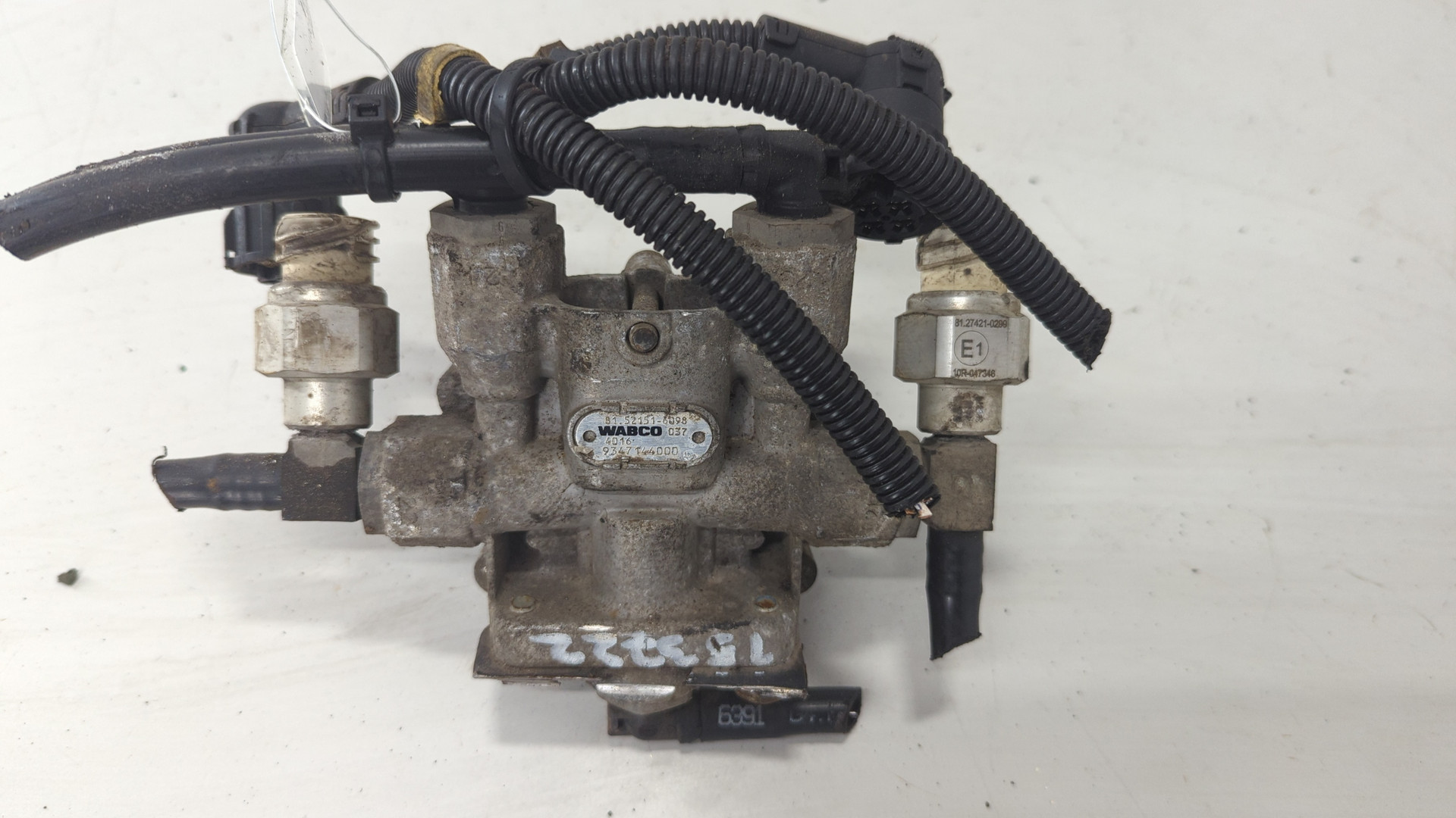 Кран защитный 4-х контурный