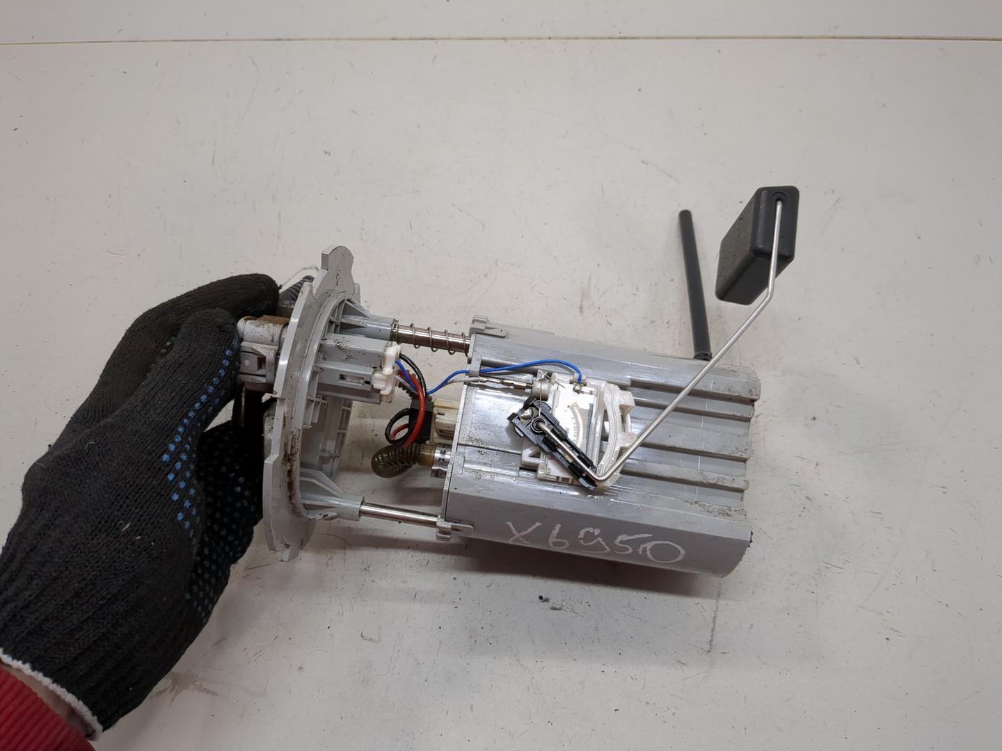 Насос топливный электрический