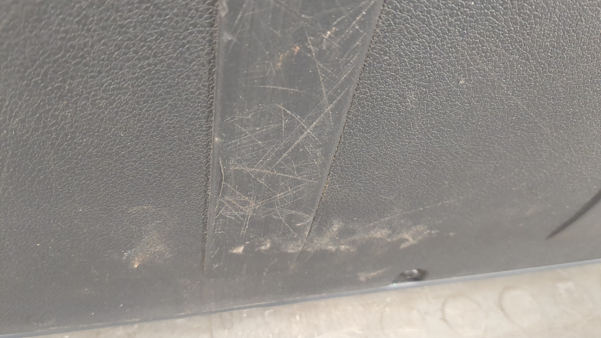 Дверь багажника нижняя (борт)