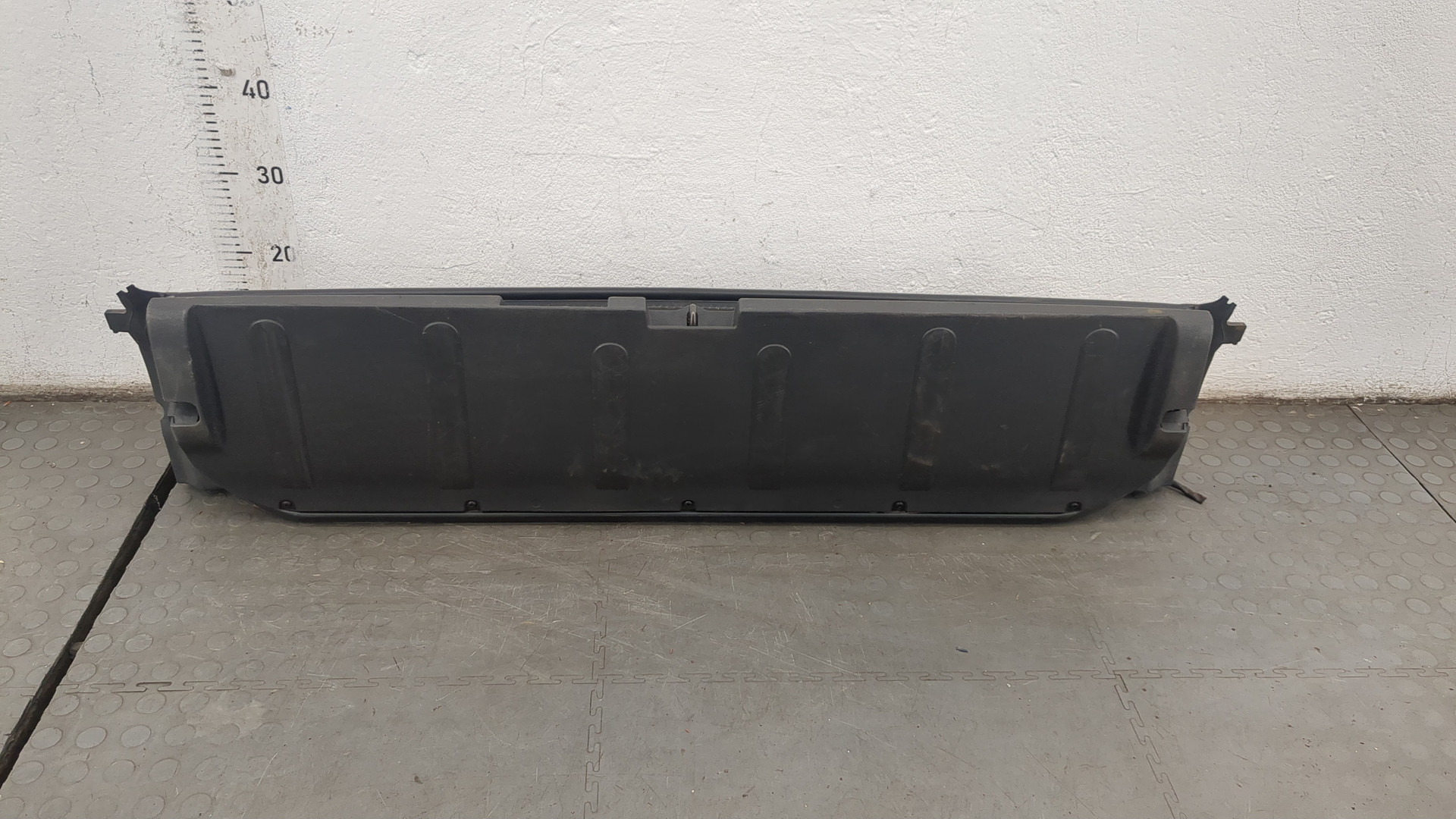 Дверь багажника нижняя (борт)