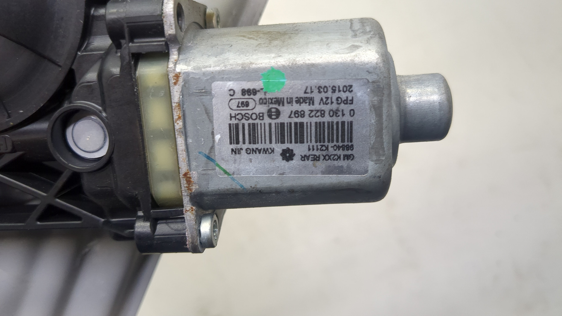 Стеклоподъемник электр. задний левый