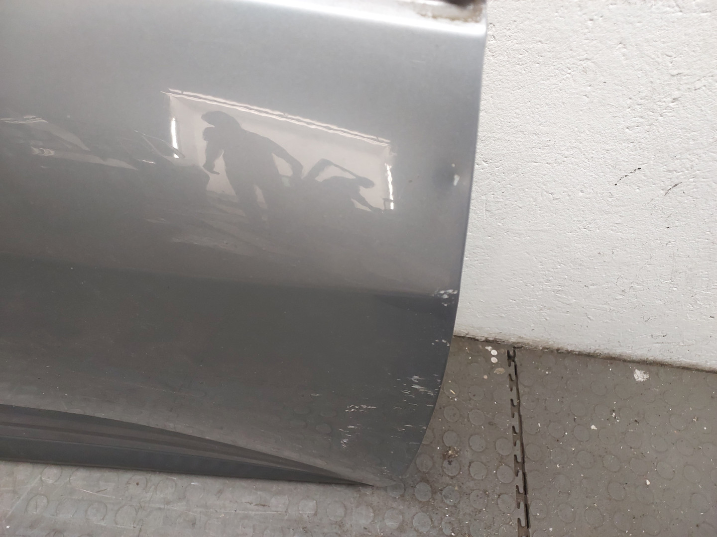 Дверь передняя правая