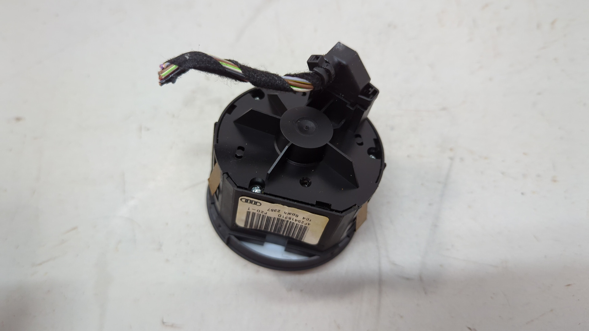 Переключатель света фар