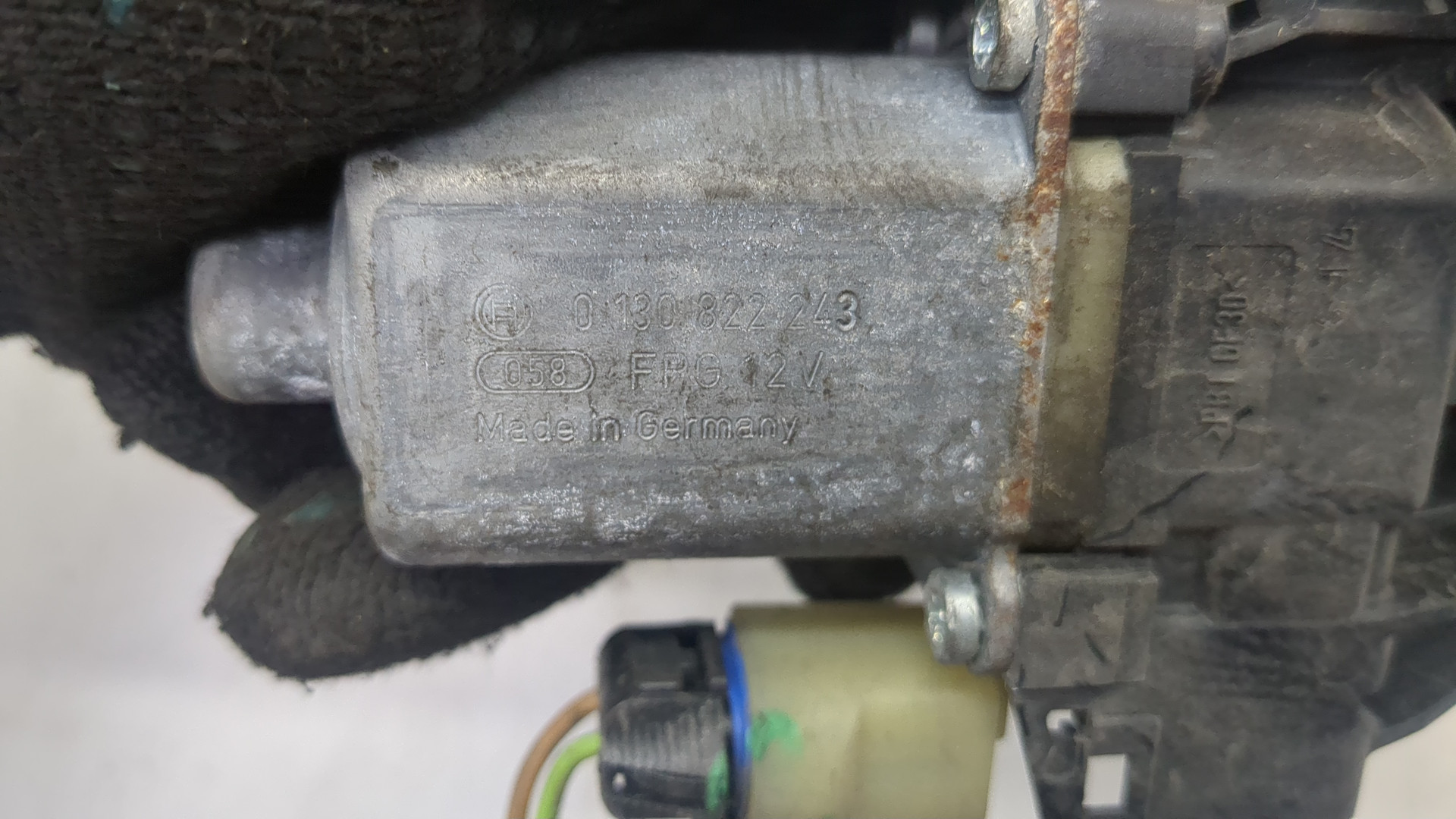 Стеклоподъемник электр. передний правый