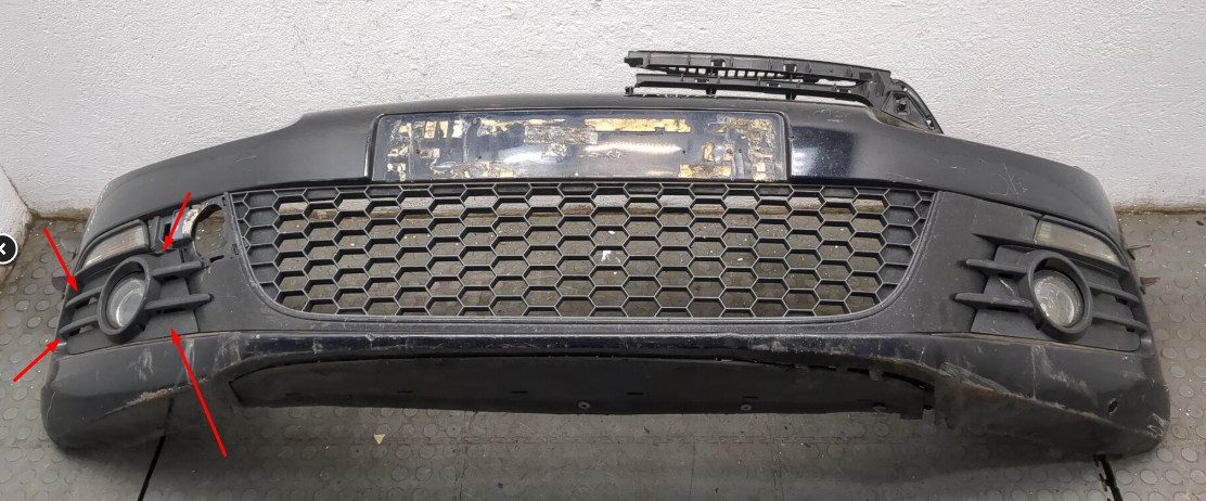 Решетка в бампер правая