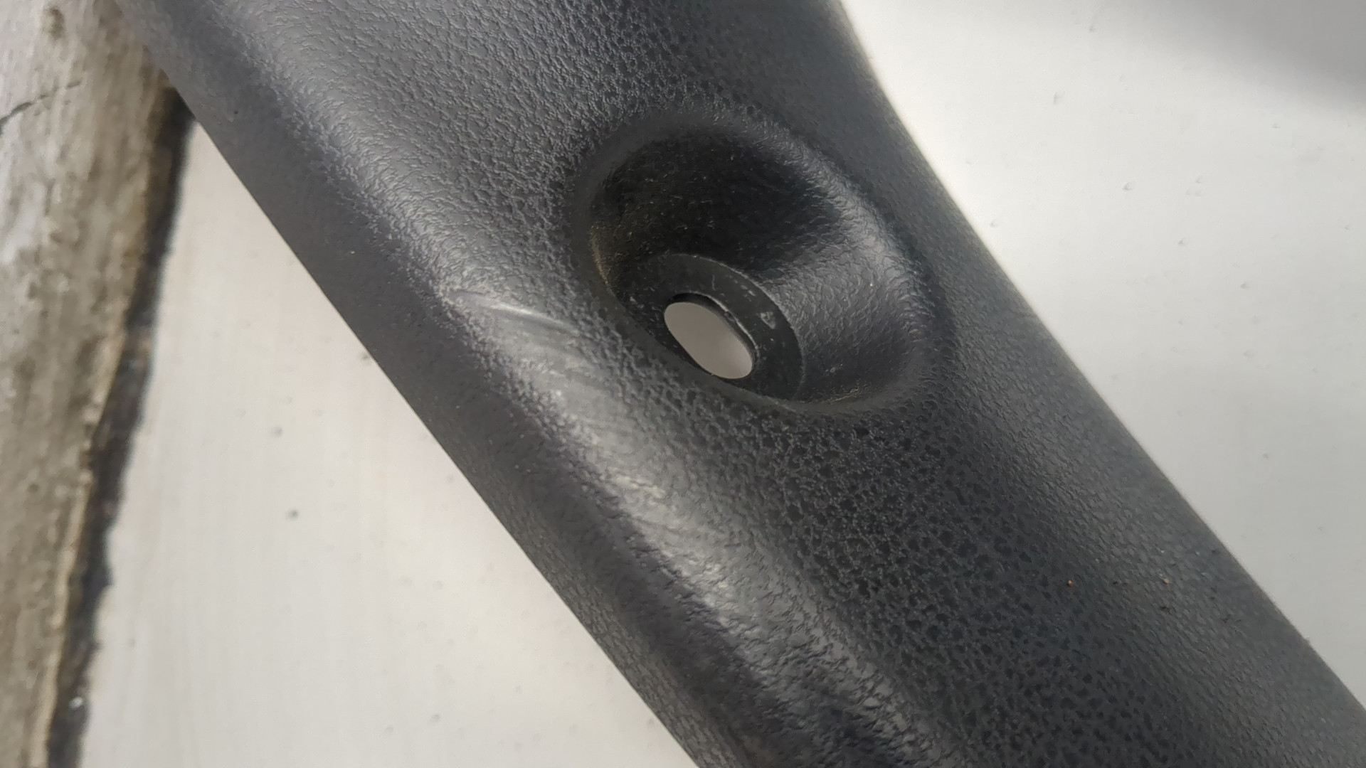 Обшивка двери багажника