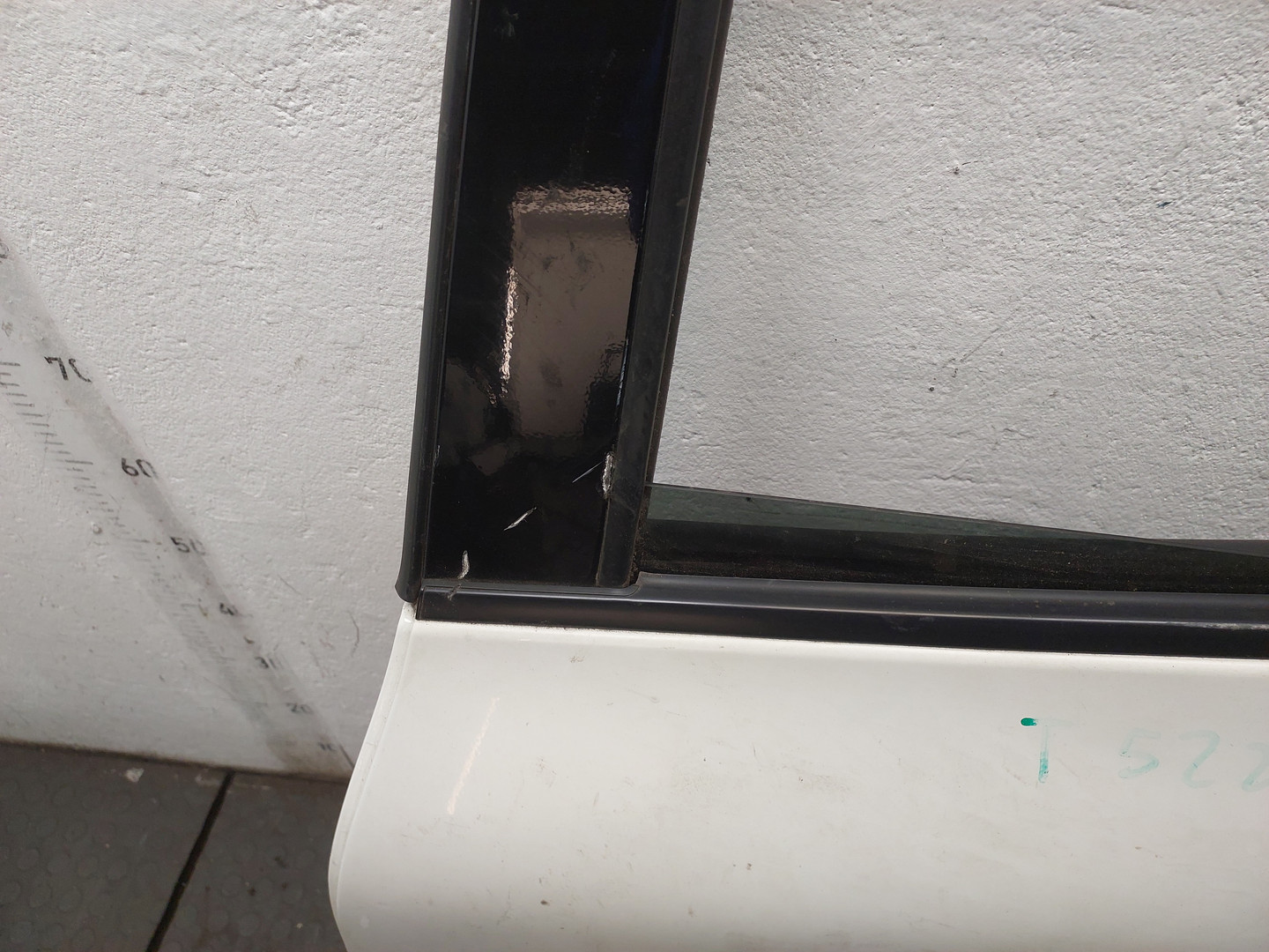 Дверь задняя левая