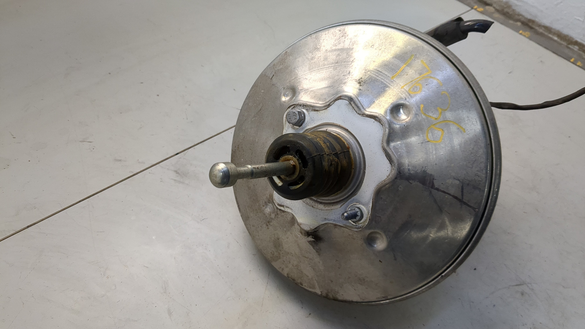 Цилиндр тормозной главный