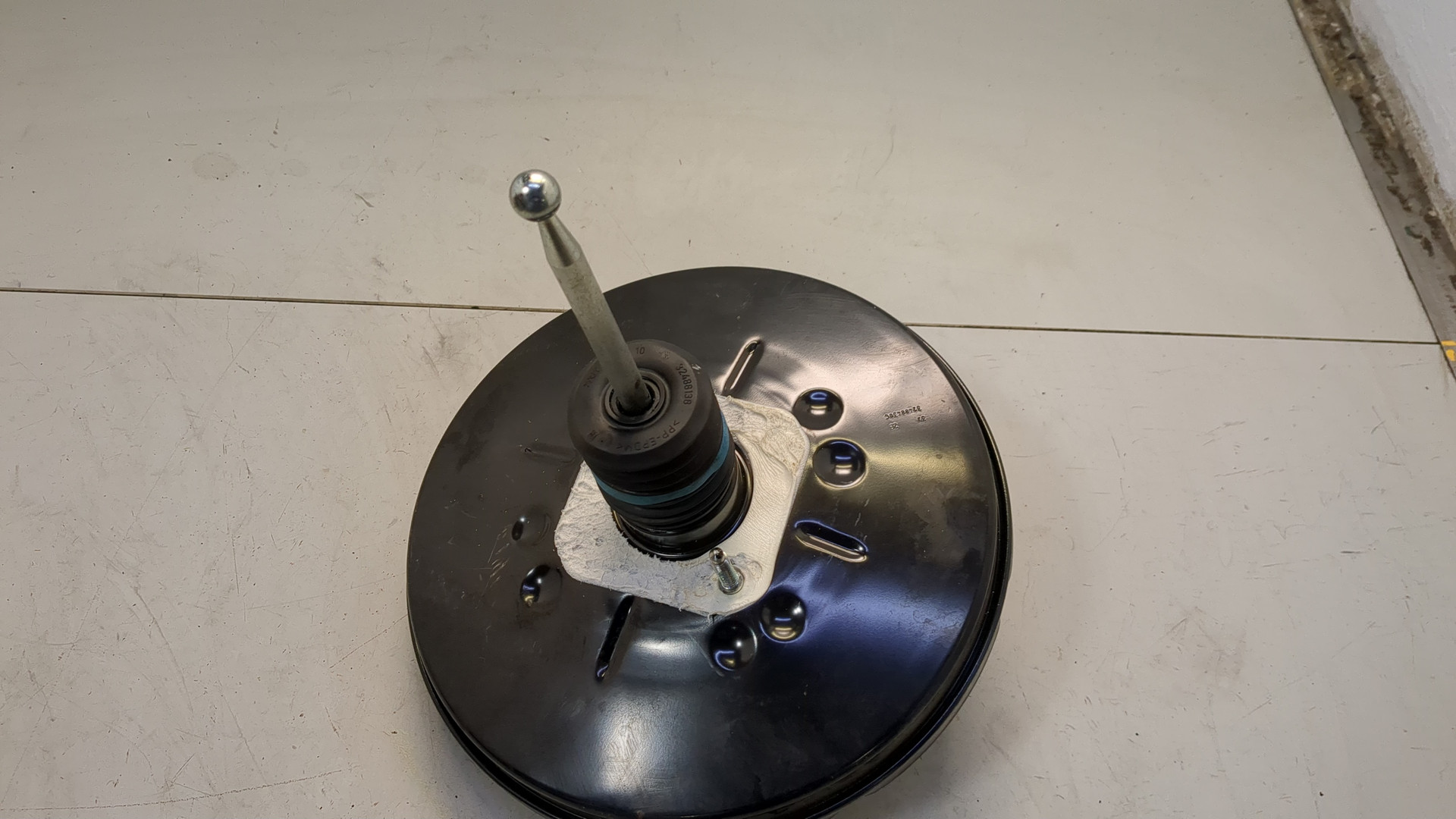 Цилиндр тормозной главный