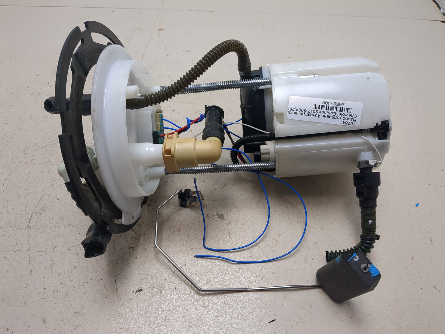 Насос топливный электрический