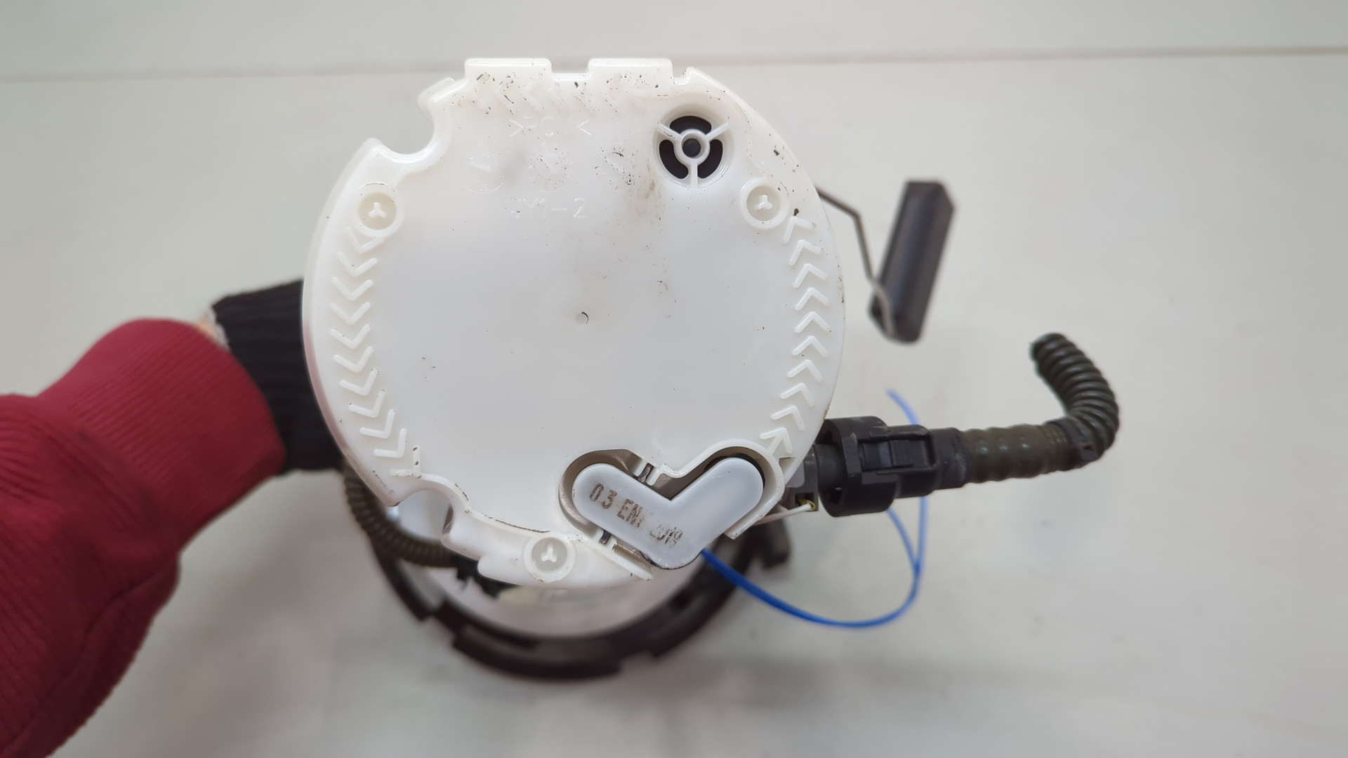 Насос топливный электрический