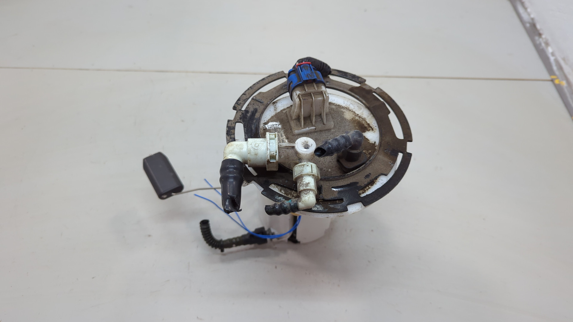 Насос топливный электрический