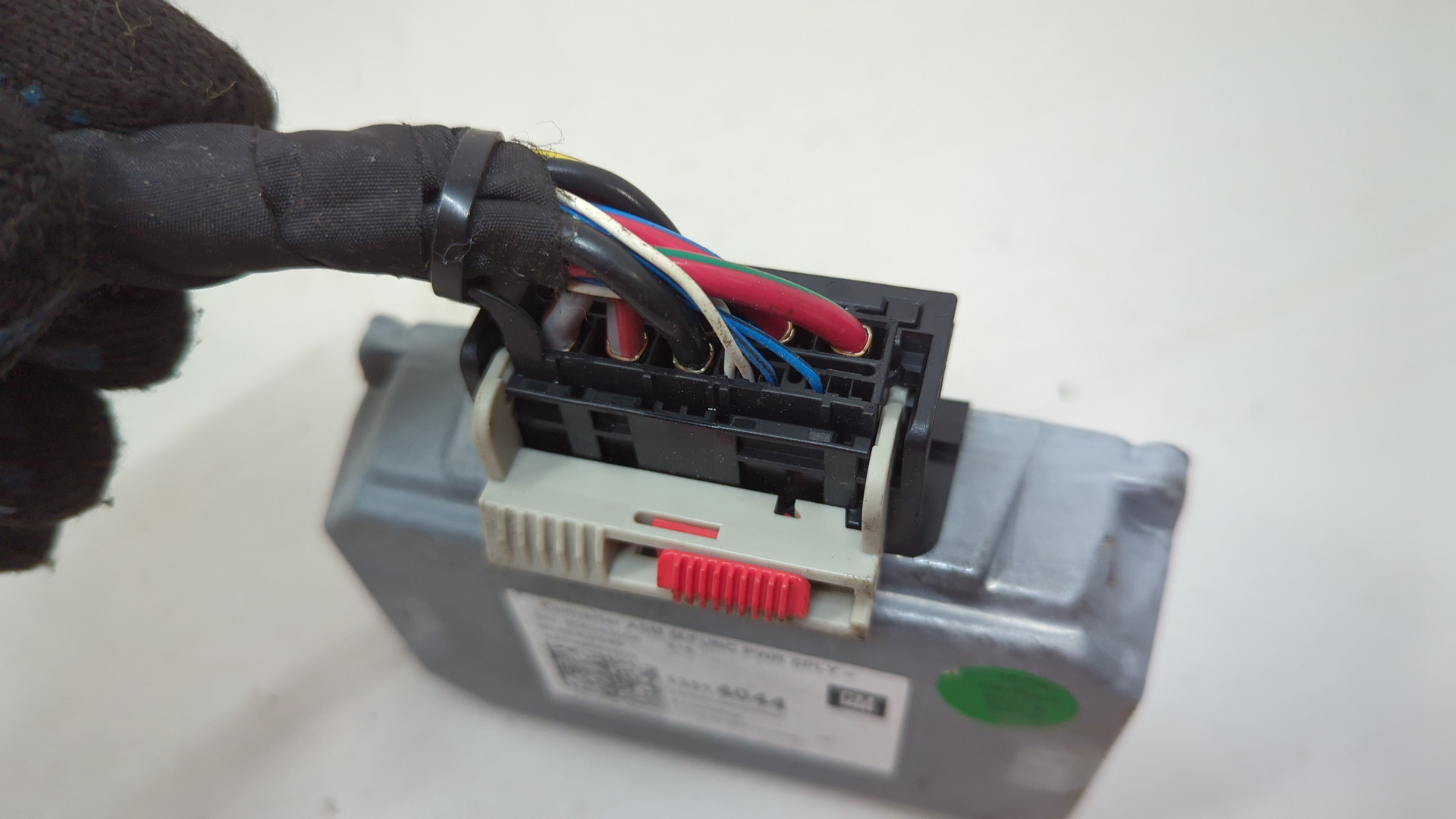 Преобразователь напряжения (адаптер)