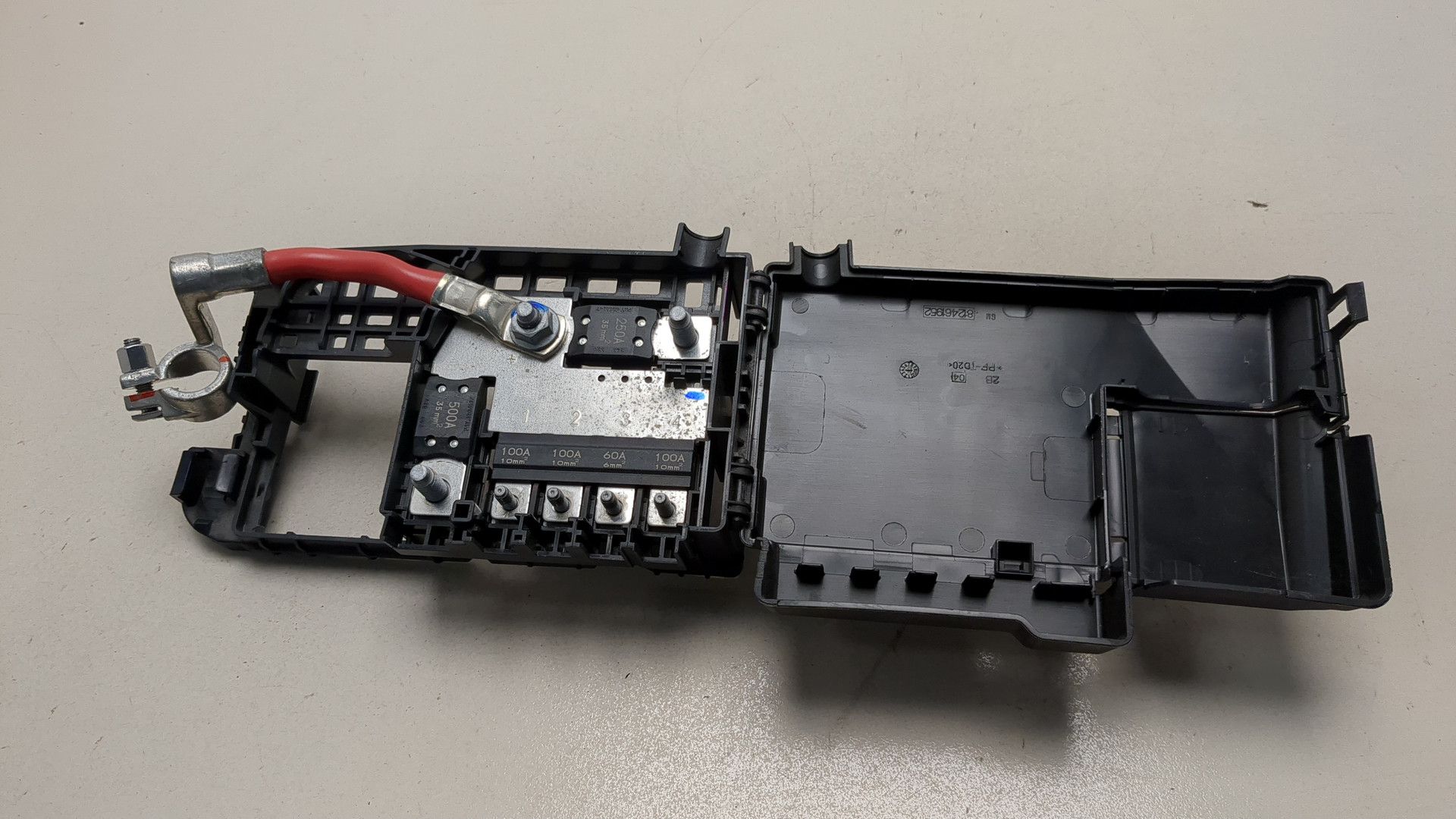 Блок предохранителей