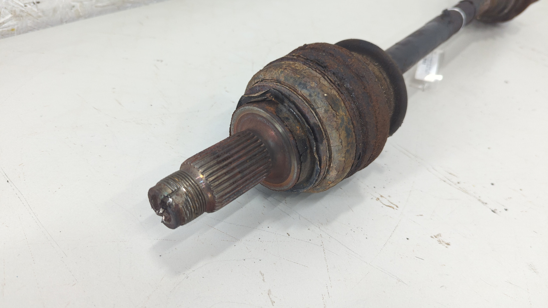 Полуось задняя