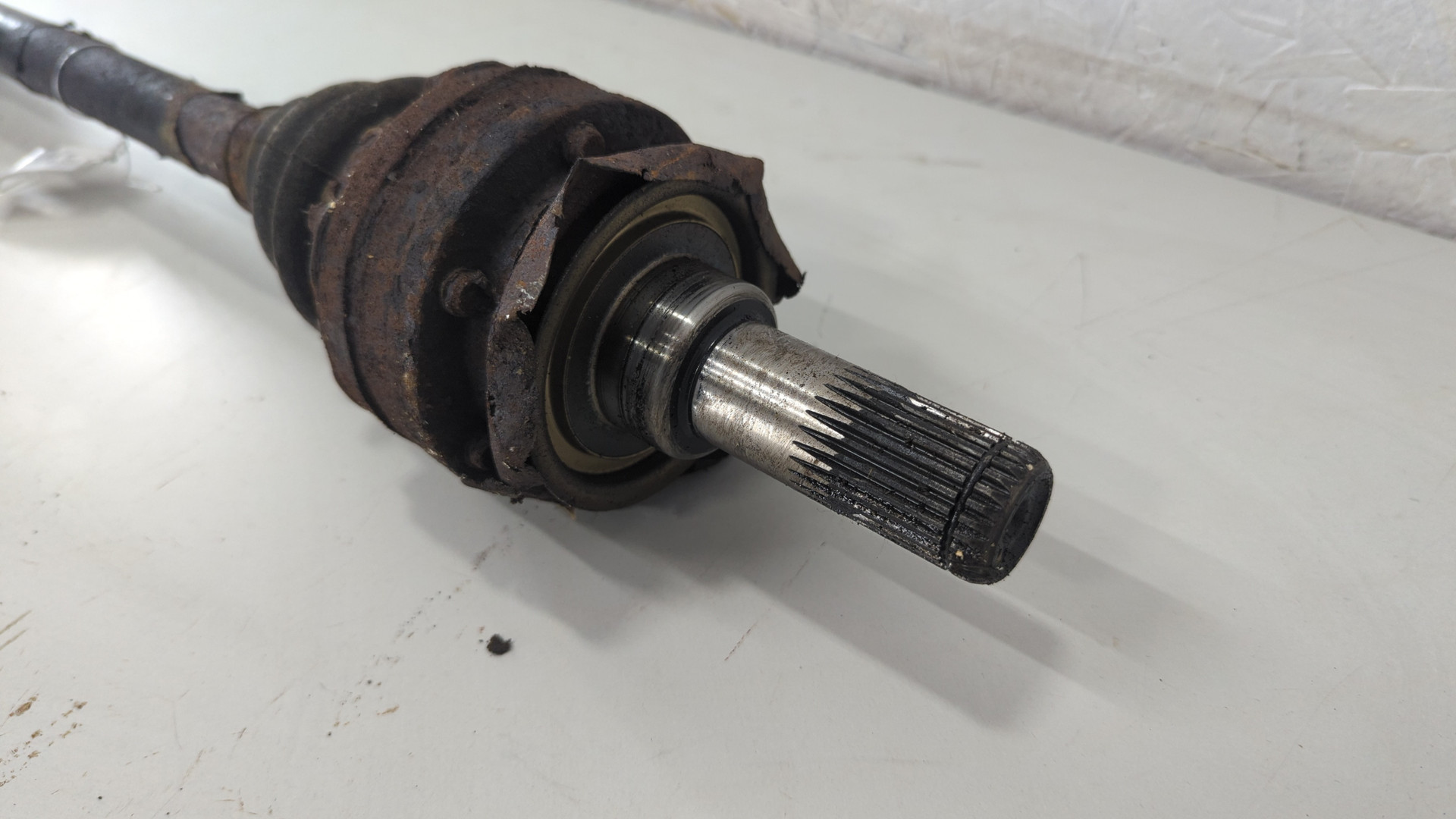 Полуось задняя