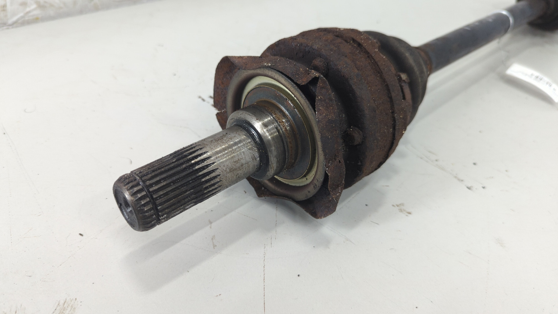 Полуось задняя