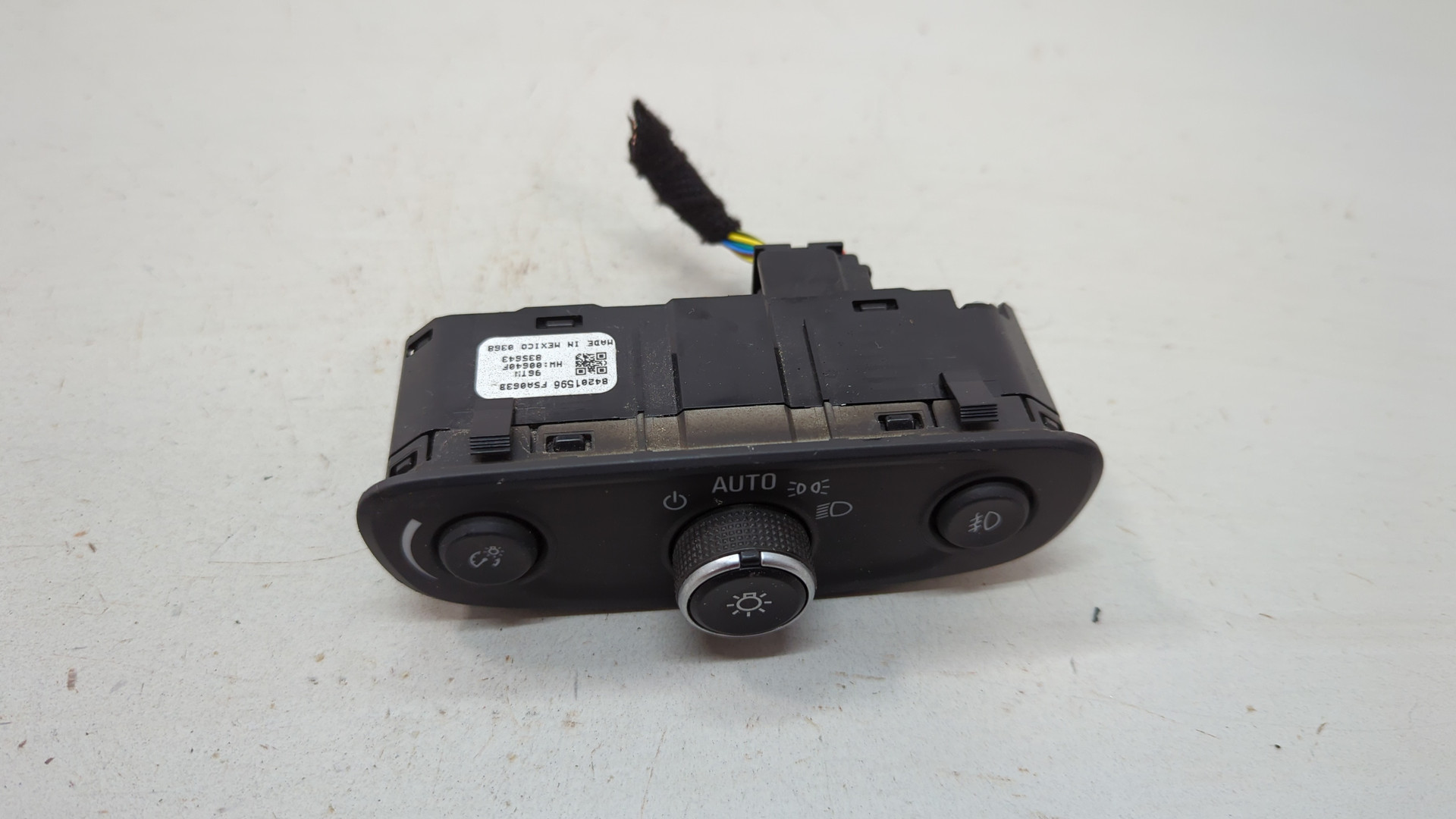 Переключатель света фар