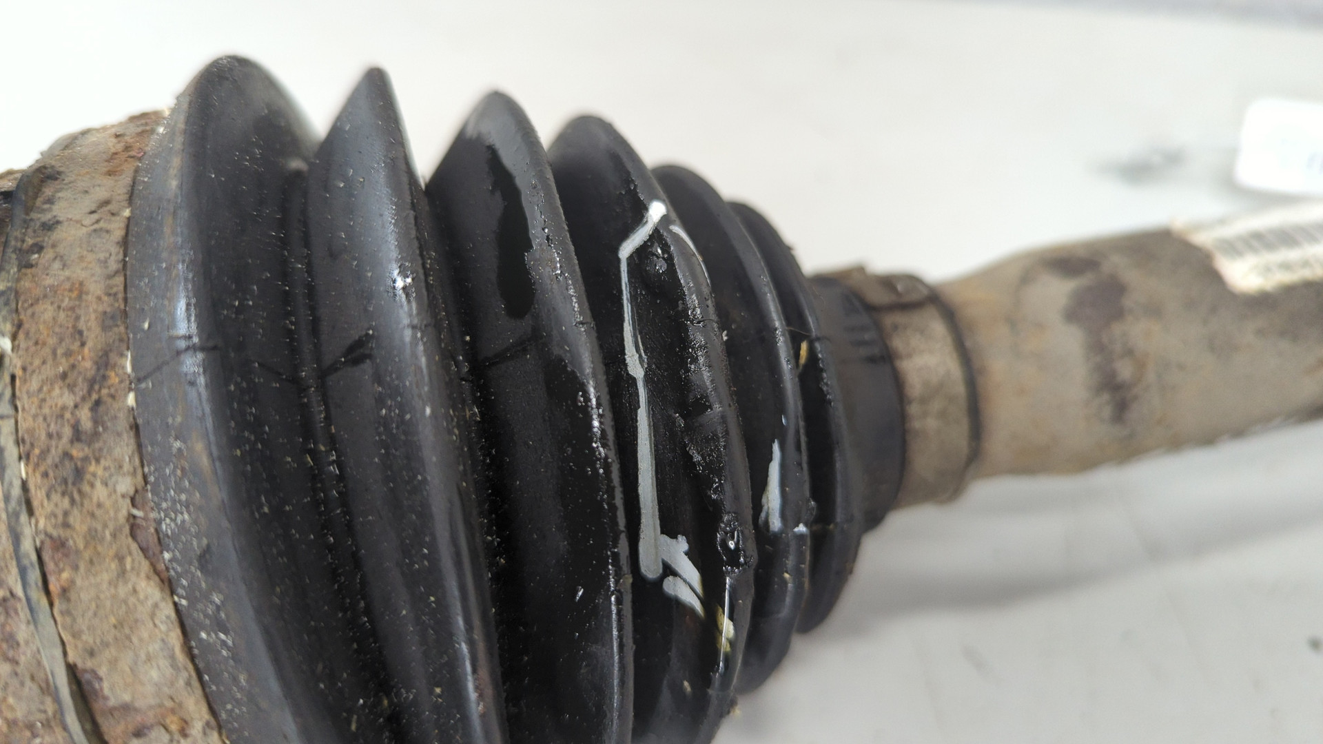 Полуось передняя правая