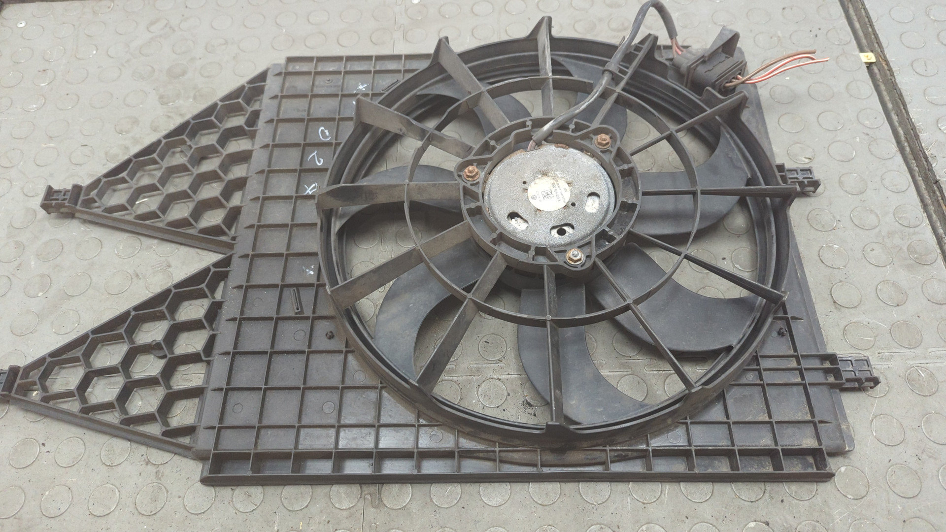 Вентилятор радиатора