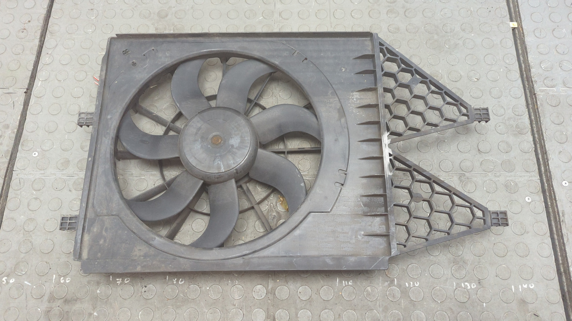 Вентилятор радиатора