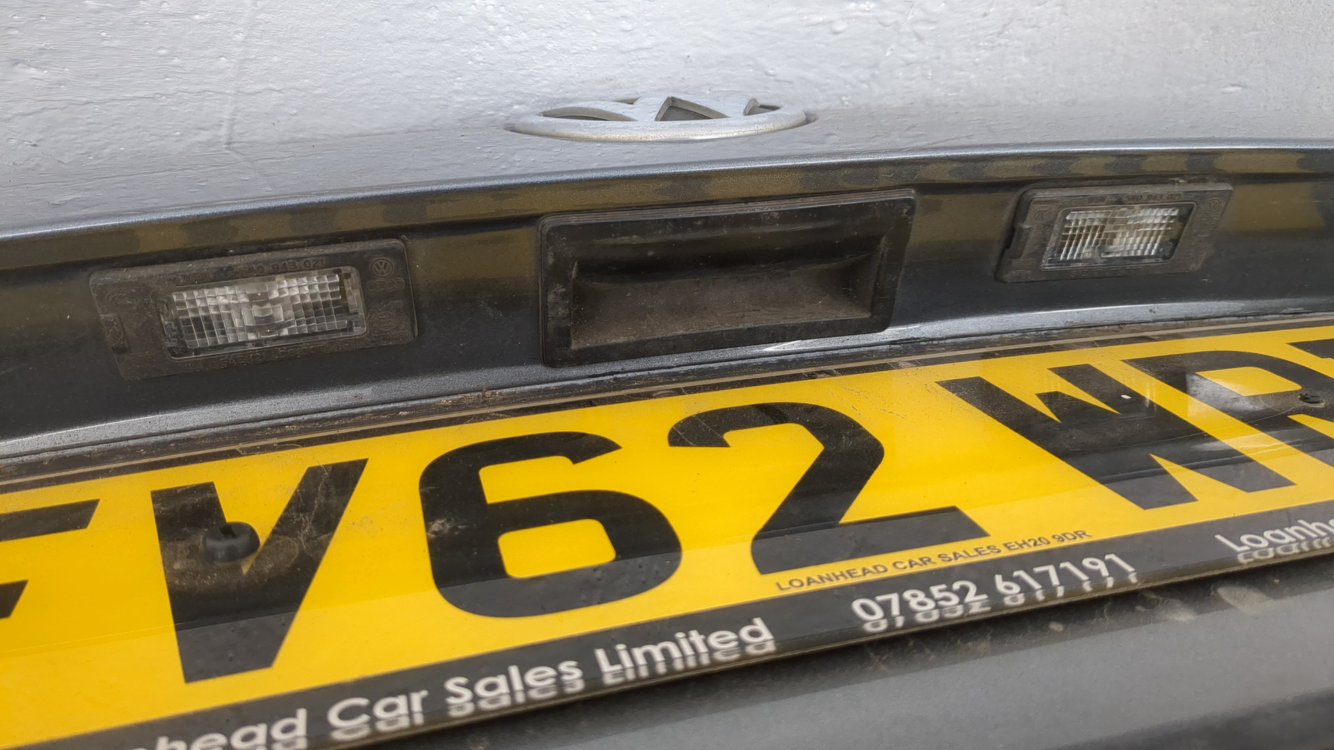 Дверь багажника