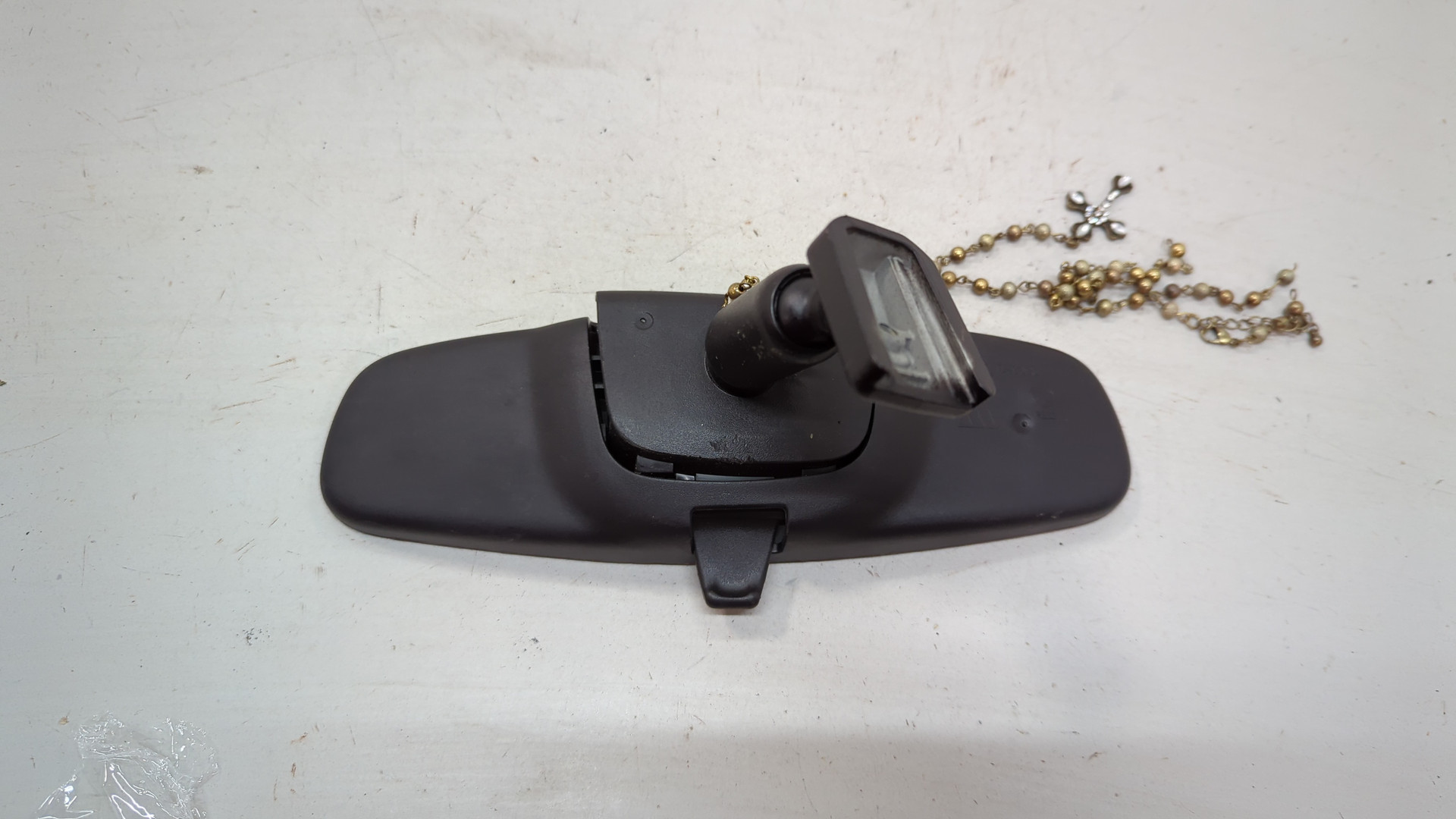 Зеркало заднего вида