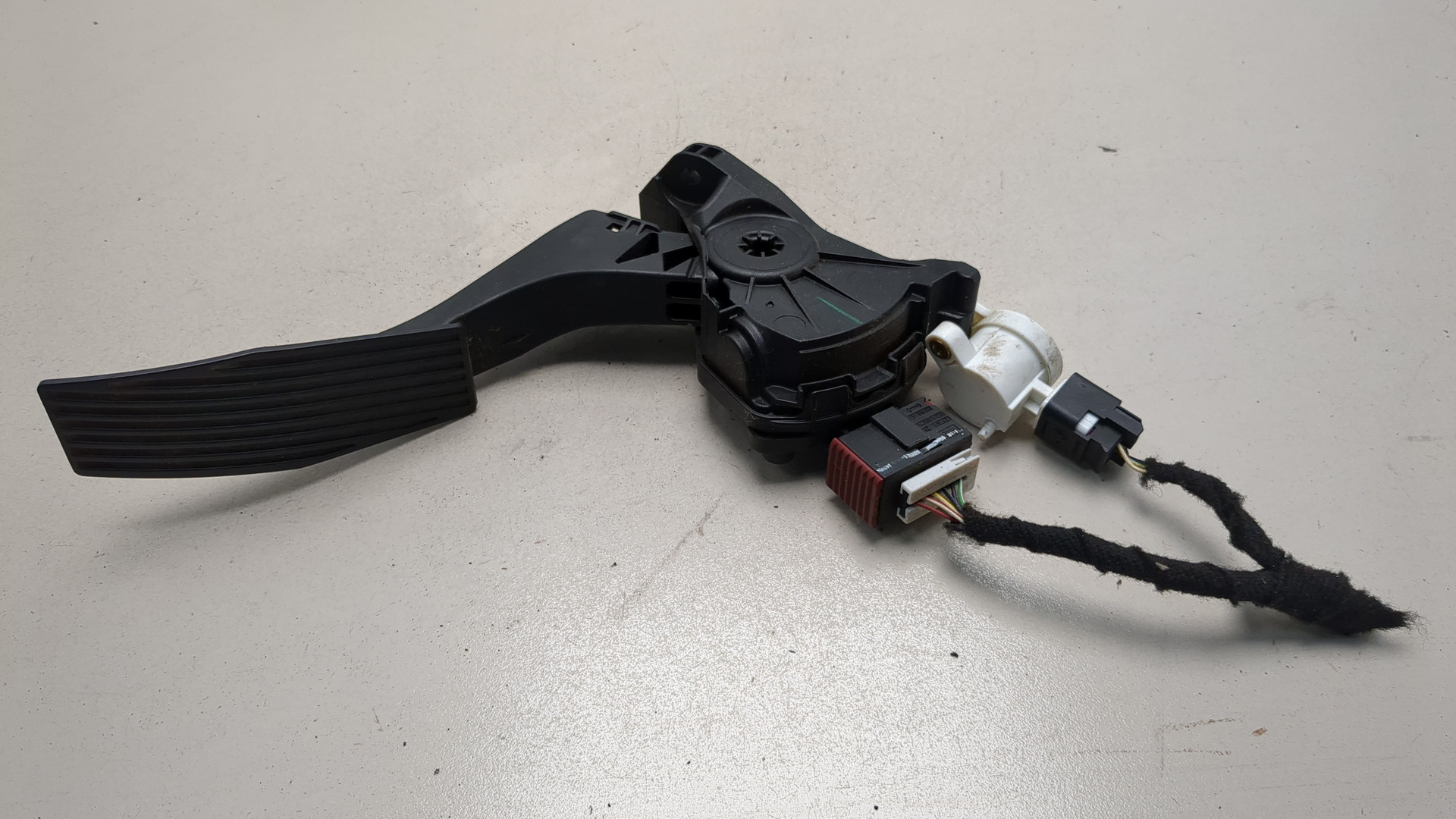 Педаль газа