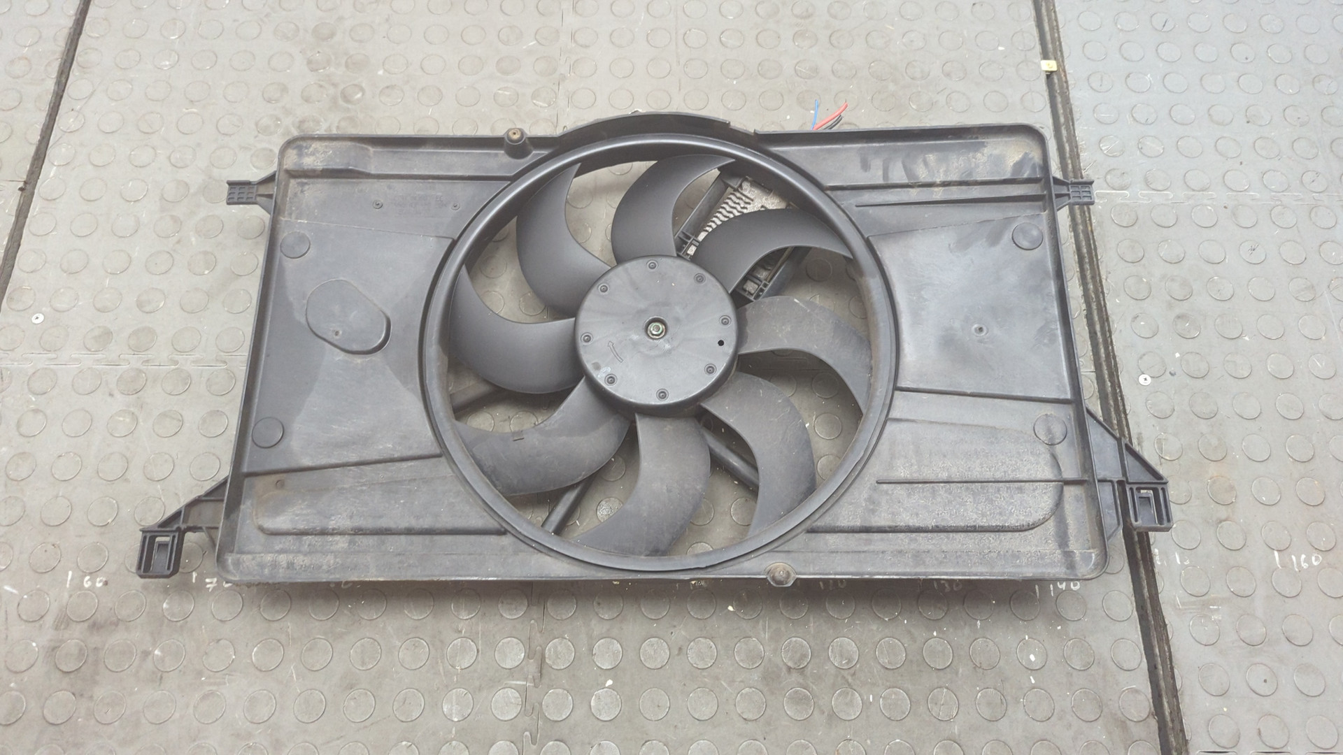 Вентилятор радиатора