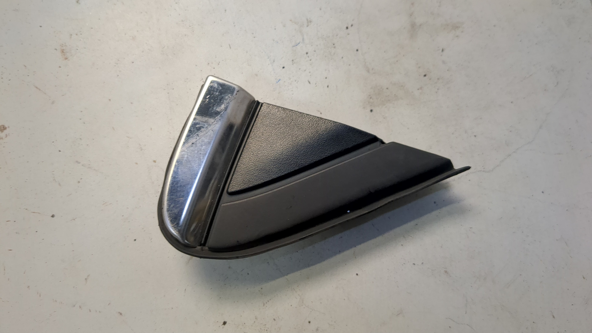 Накладка (кузов наружные)