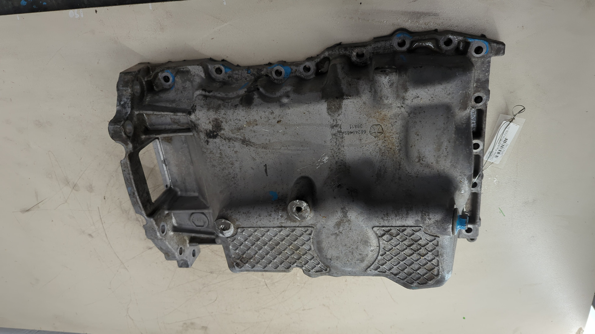 Поддон масляный двигателя (картер)