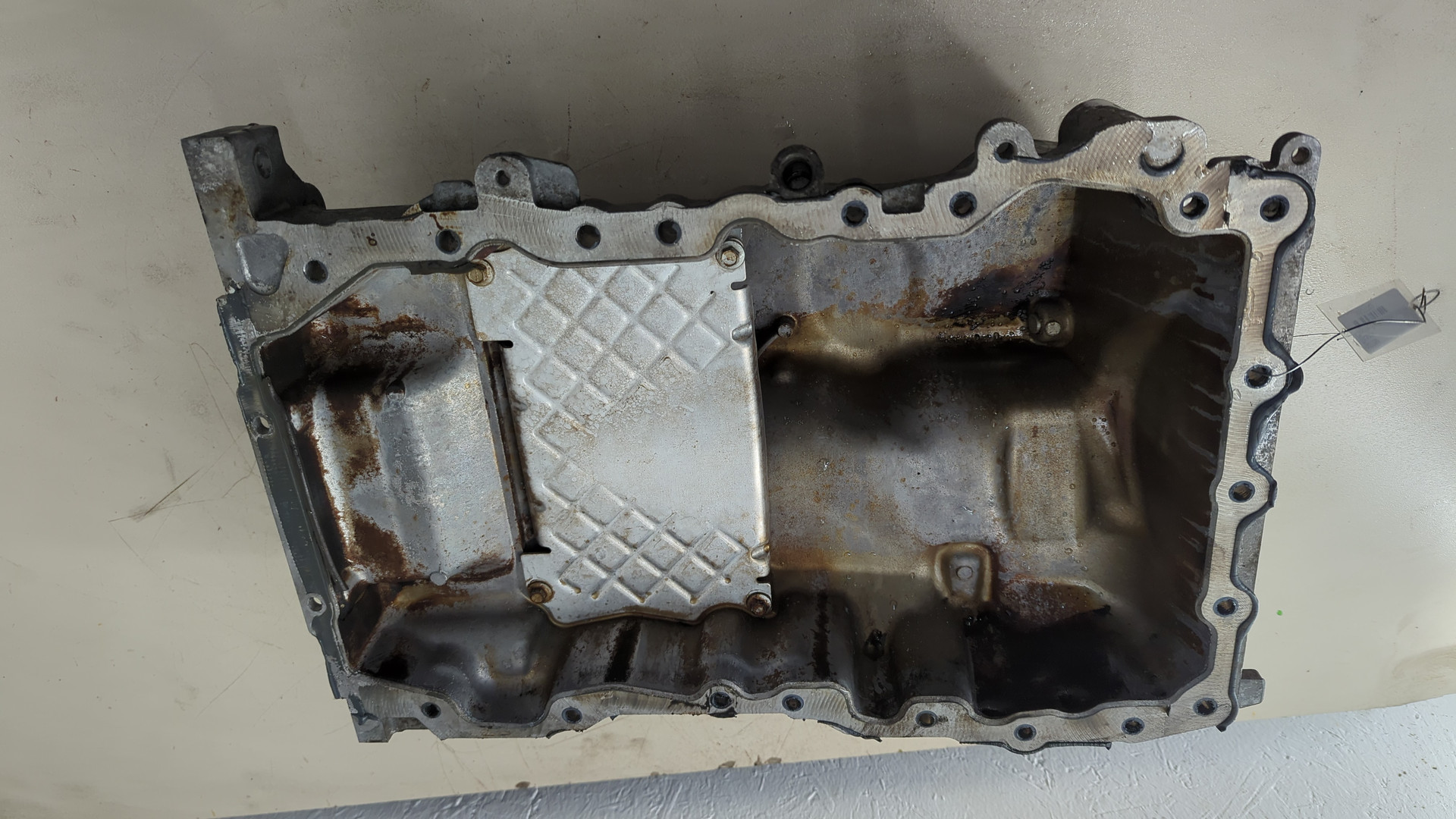 Поддон масляный двигателя (картер)