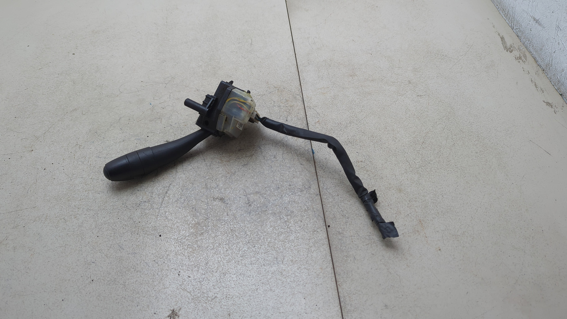 Переключатель поворотов подрулевой