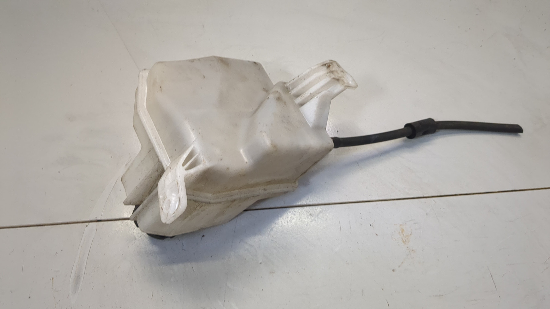 Бачок расширительный