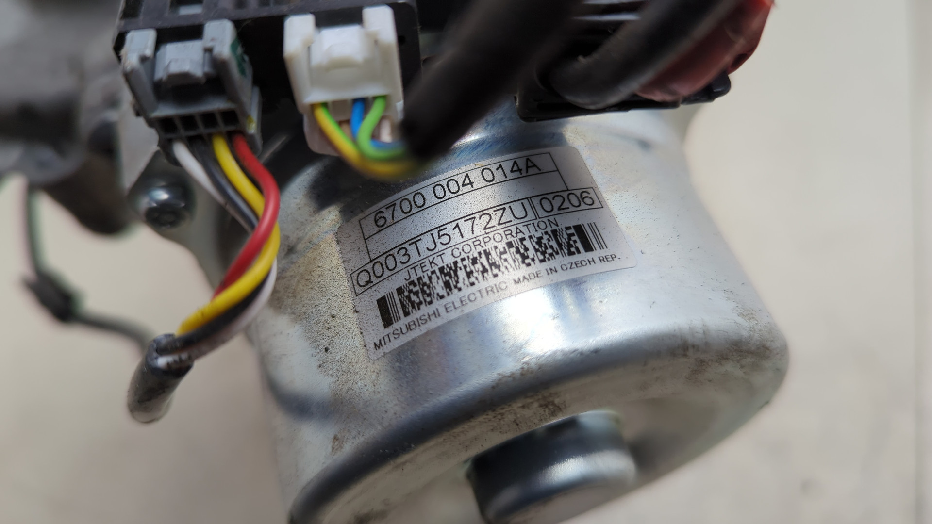 Серводвигатель рулевой рейки